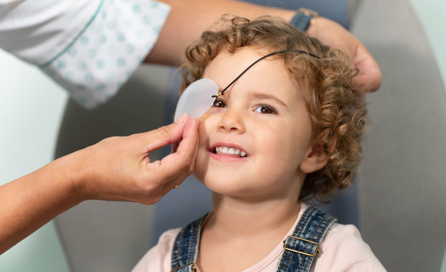 تشخیص مشکلات بینایی کودک