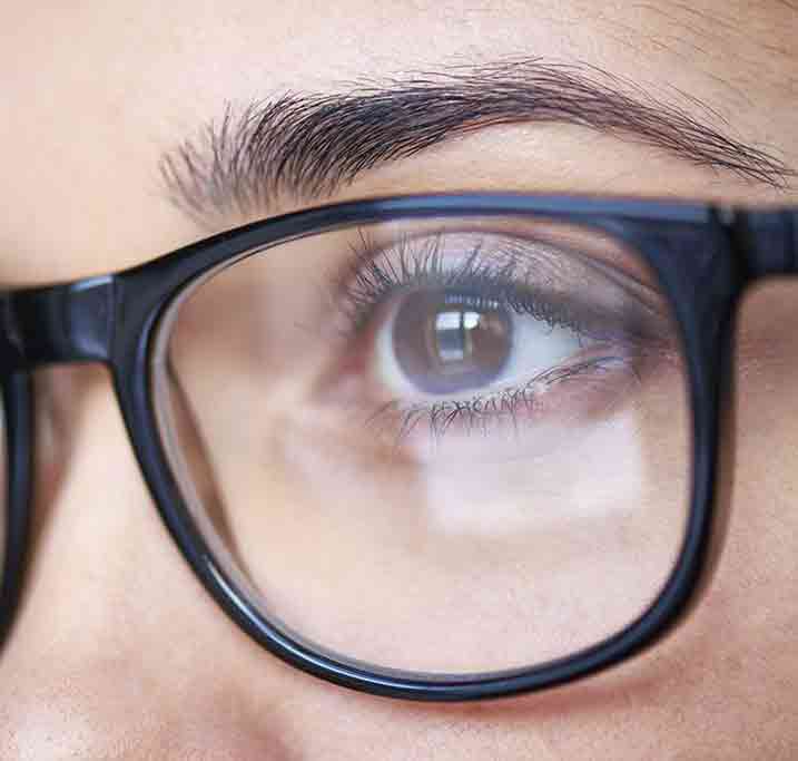 تعیین نمره عینک
